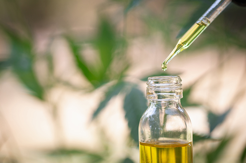 CBD-Öl: Vorteile, Dosierung, Nebenwirkungen und Wissenschaft