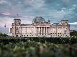 Bundesregierung-Drogenpolitik